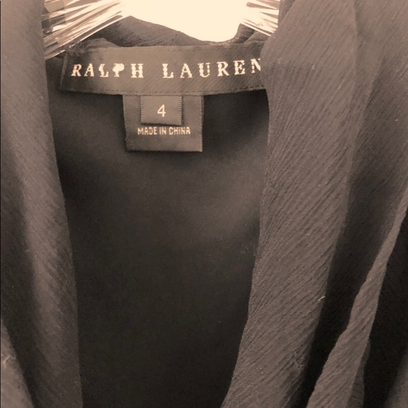 Designer Ralph Lauren sleeveless top - Picture 3 of 3
